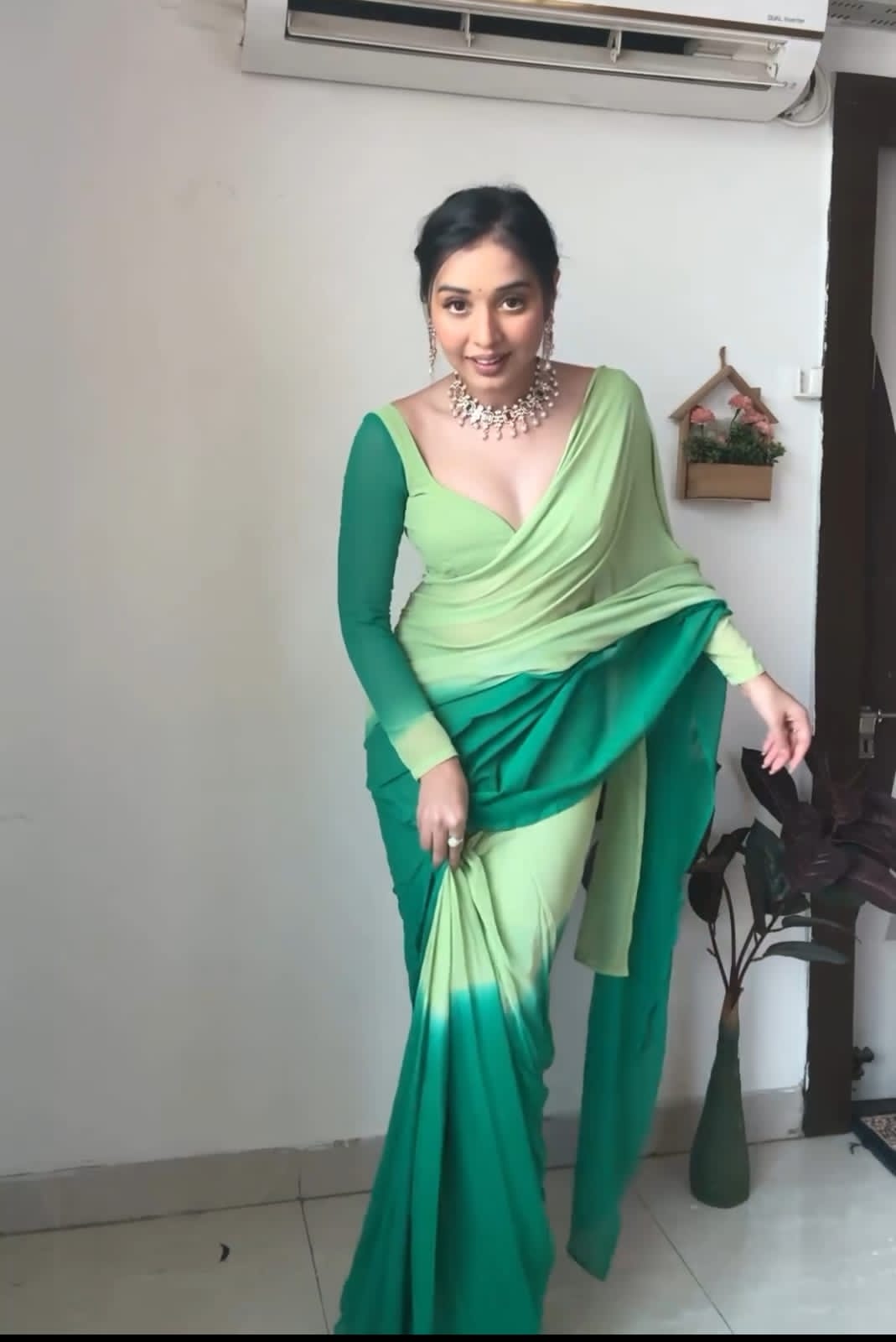 Pure Mint & Teal Ombre Soft Georgette Bandhani Digital Print Ready To Wear Saree