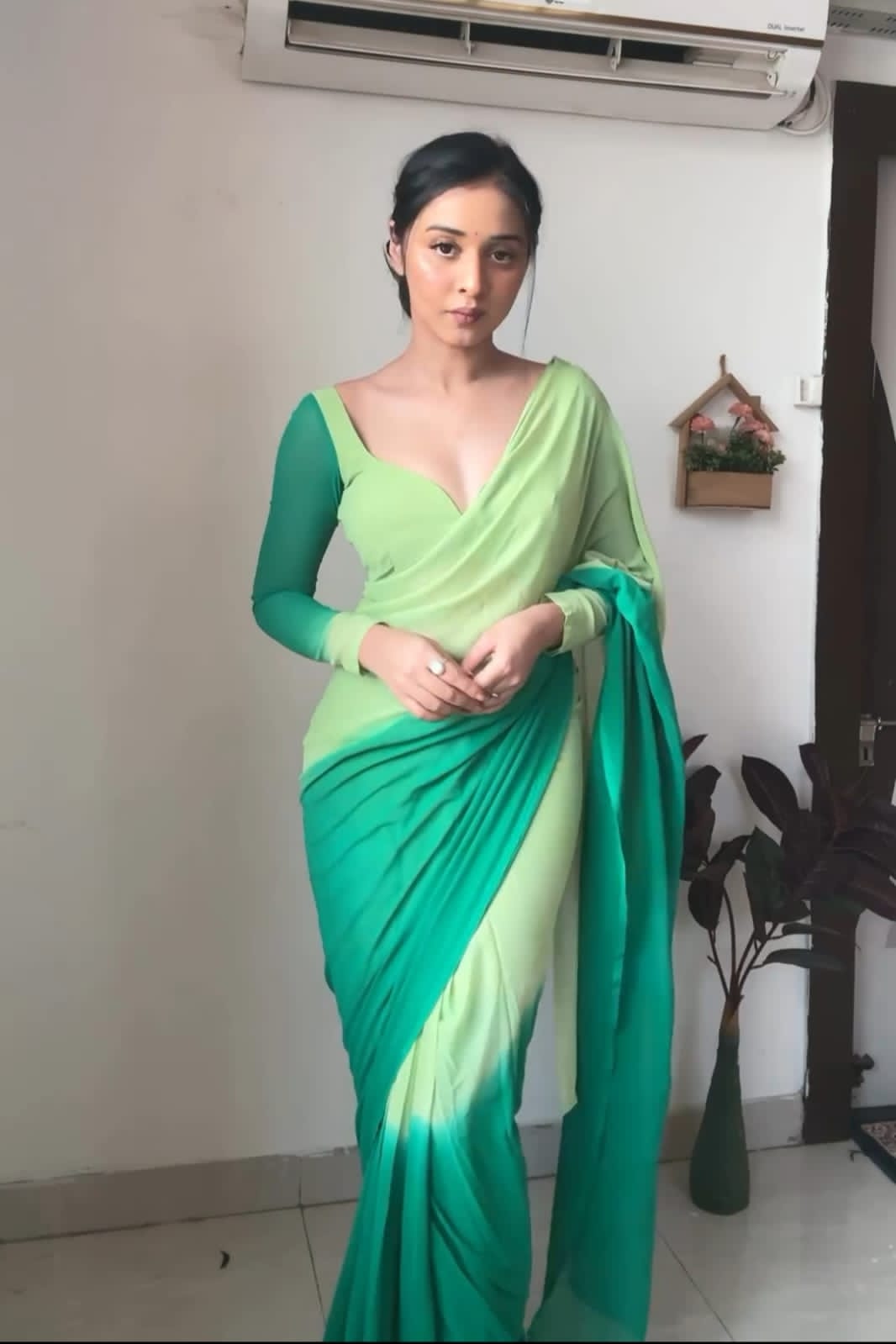 Pure Mint & Teal Ombre Soft Georgette Bandhani Digital Print Ready To Wear Saree