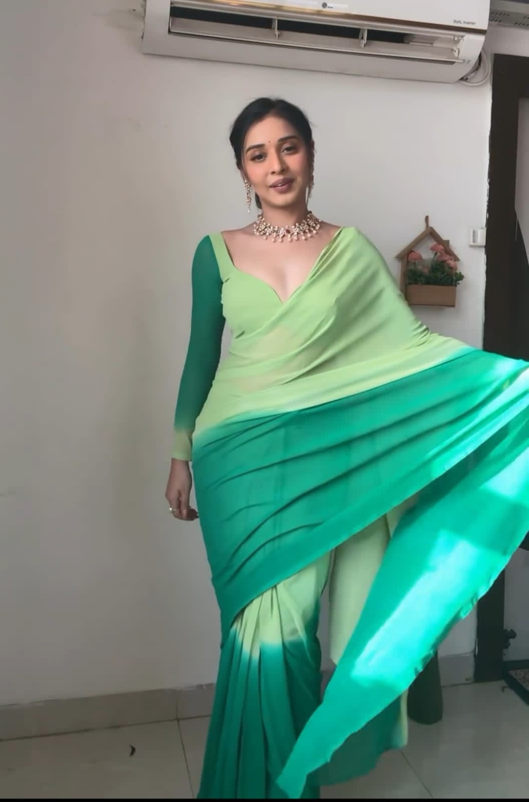 Pure Mint & Teal Ombre Soft Georgette Bandhani Digital Print Ready To Wear Saree