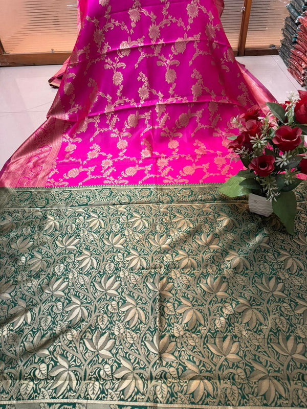 Beautiful Jaquard Saree For Women - Pink
