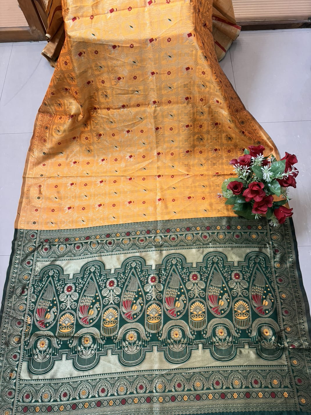 Beautiful Jaquard Saree For Women - Mustard