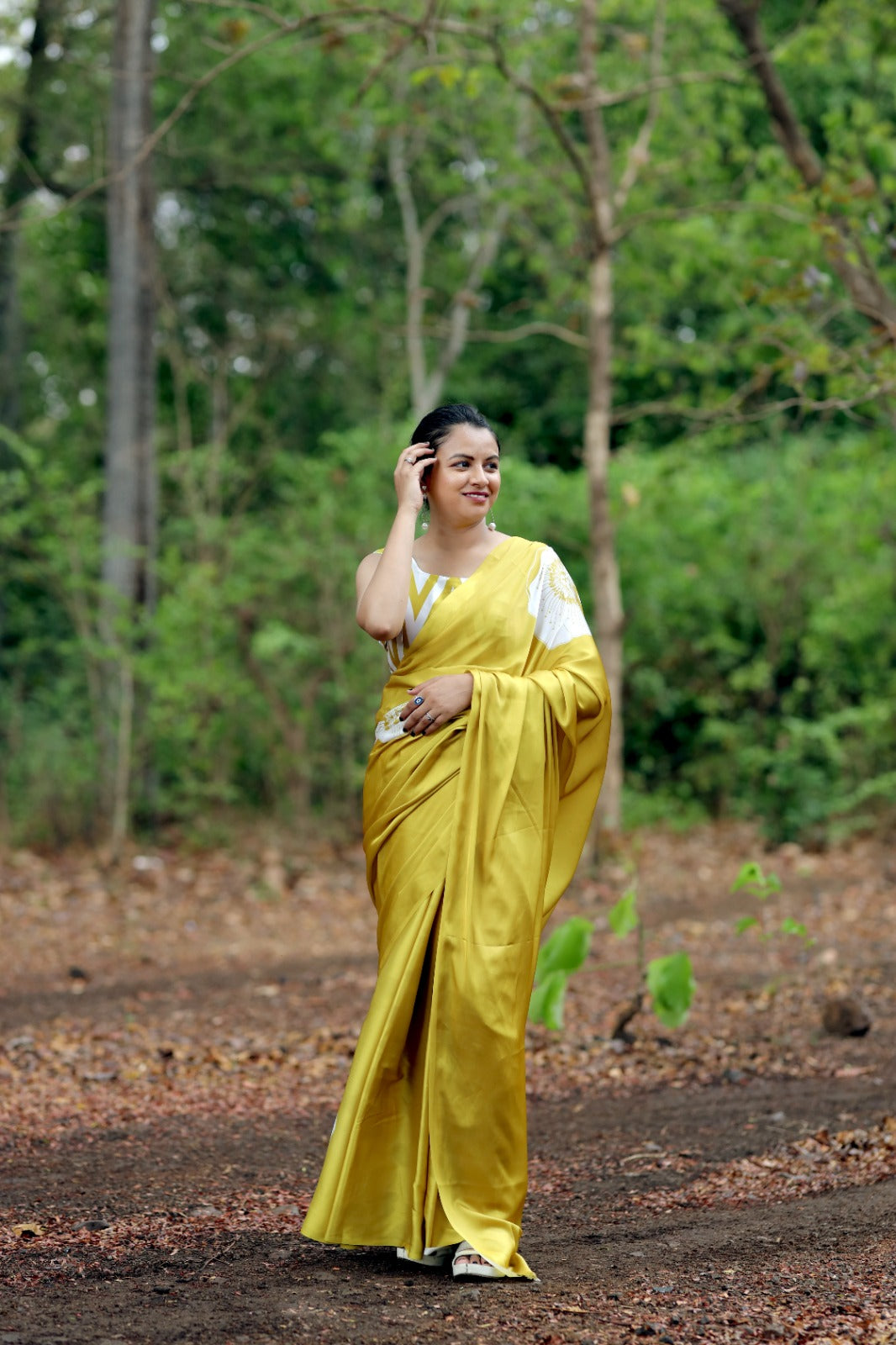 Bold Floral Print Satin Drape Saree