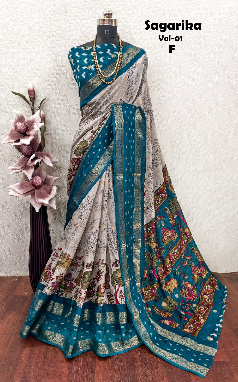 Dola Mash Mellow Green Silk Saree with Contrast Zari Jacquard Hamsa Border – Sanskriti Saree
