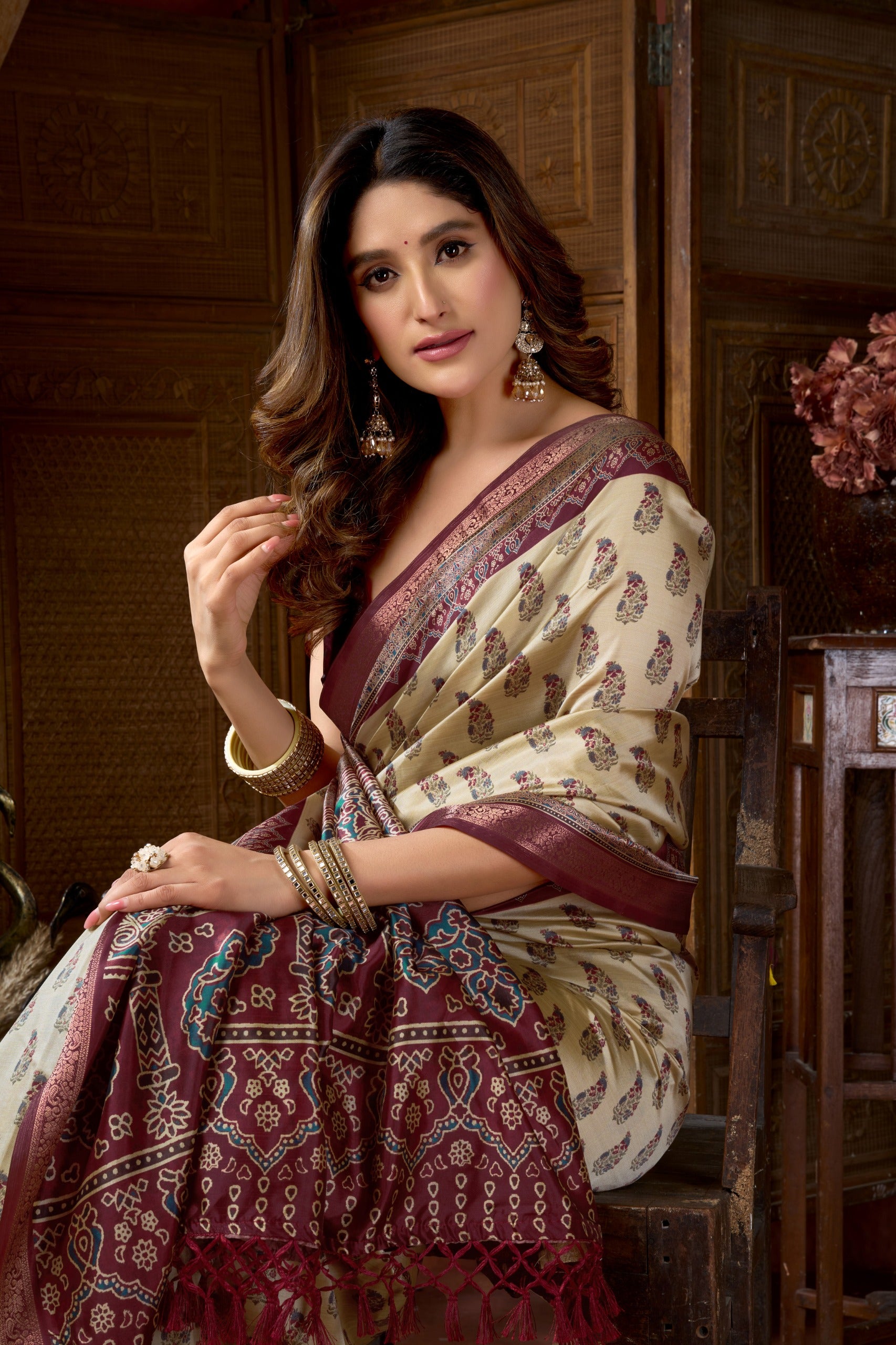 Geometric Ajrkh  Print Silk Saree