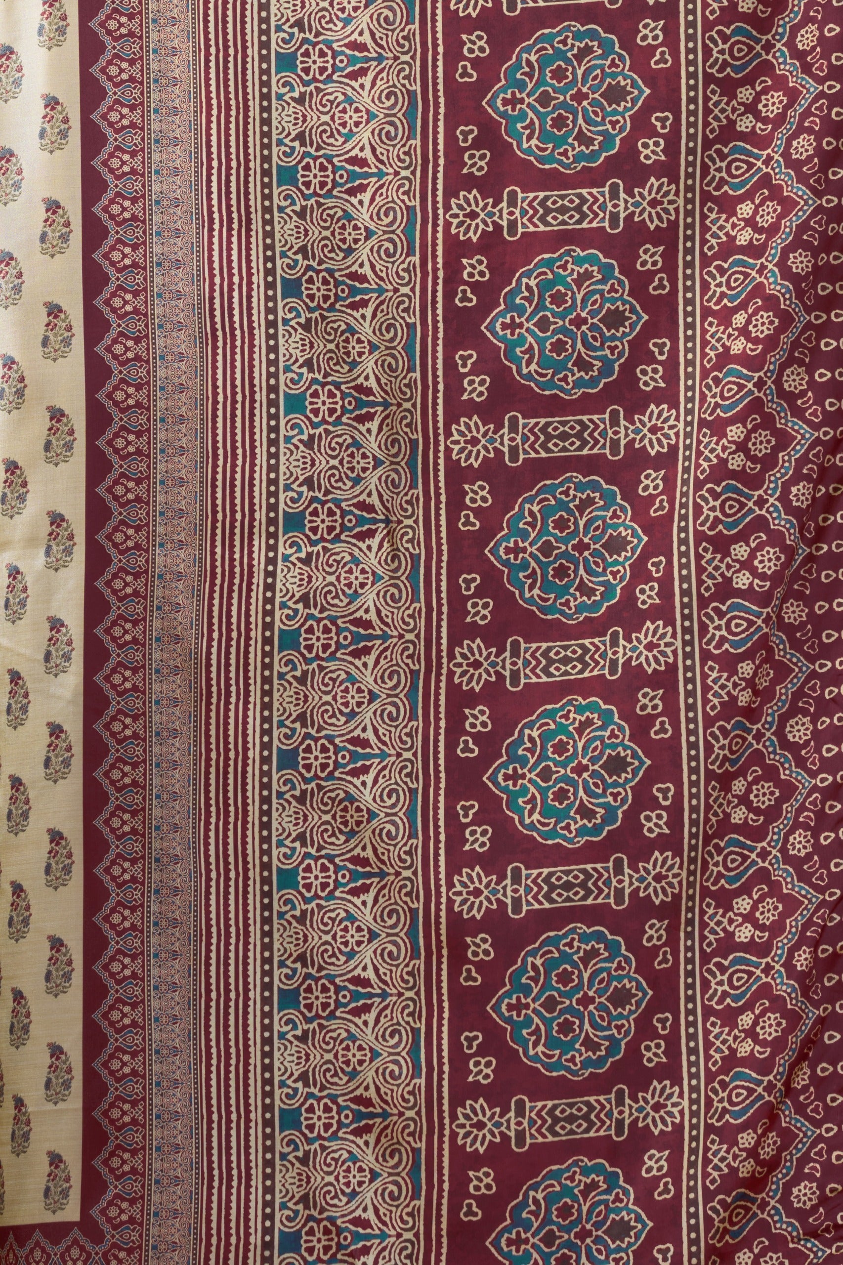 Geometric Ajrkh  Print Silk Saree