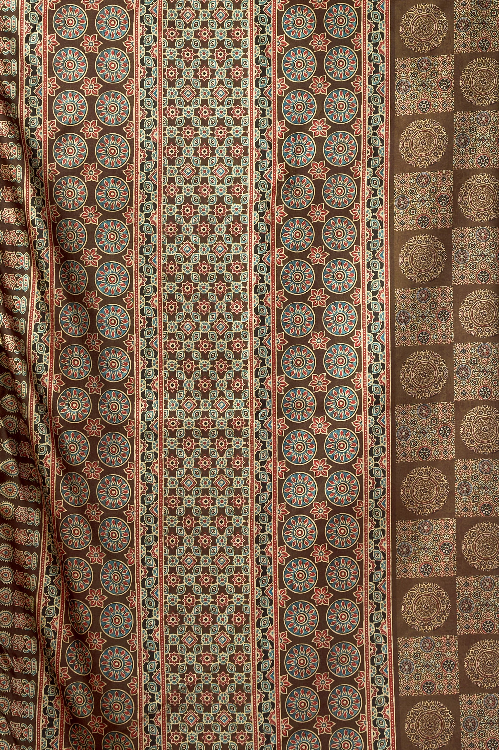 Geometric Ajrkh  Print Silk Saree