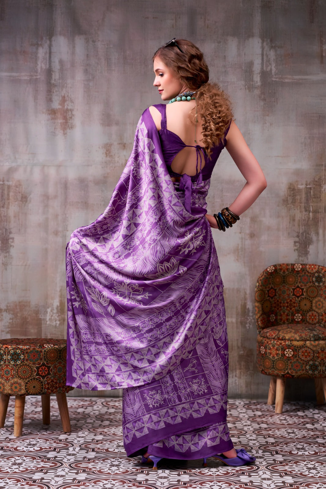 beautifully  Model Silkdigital print