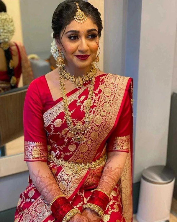 Beautiful Jaquard Saree For Women - Red