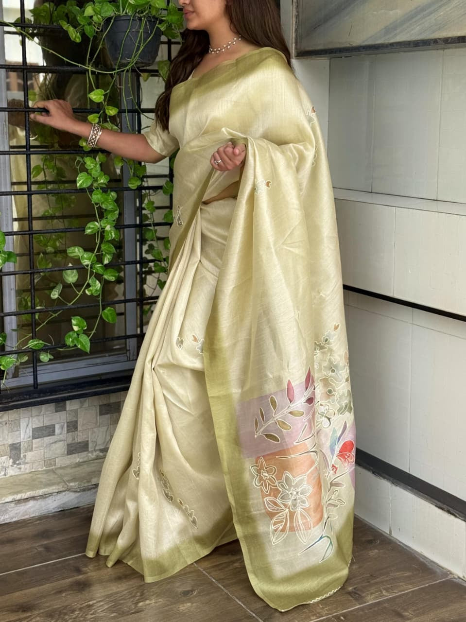 Paritosh Tusser Linen Saree with Khatha Hand Embroidery & Digital Print
