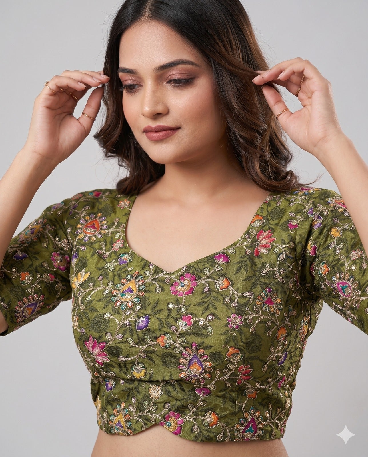 Pure Viscose V-Diamond Cut Neck Padded Embroidered Blouse