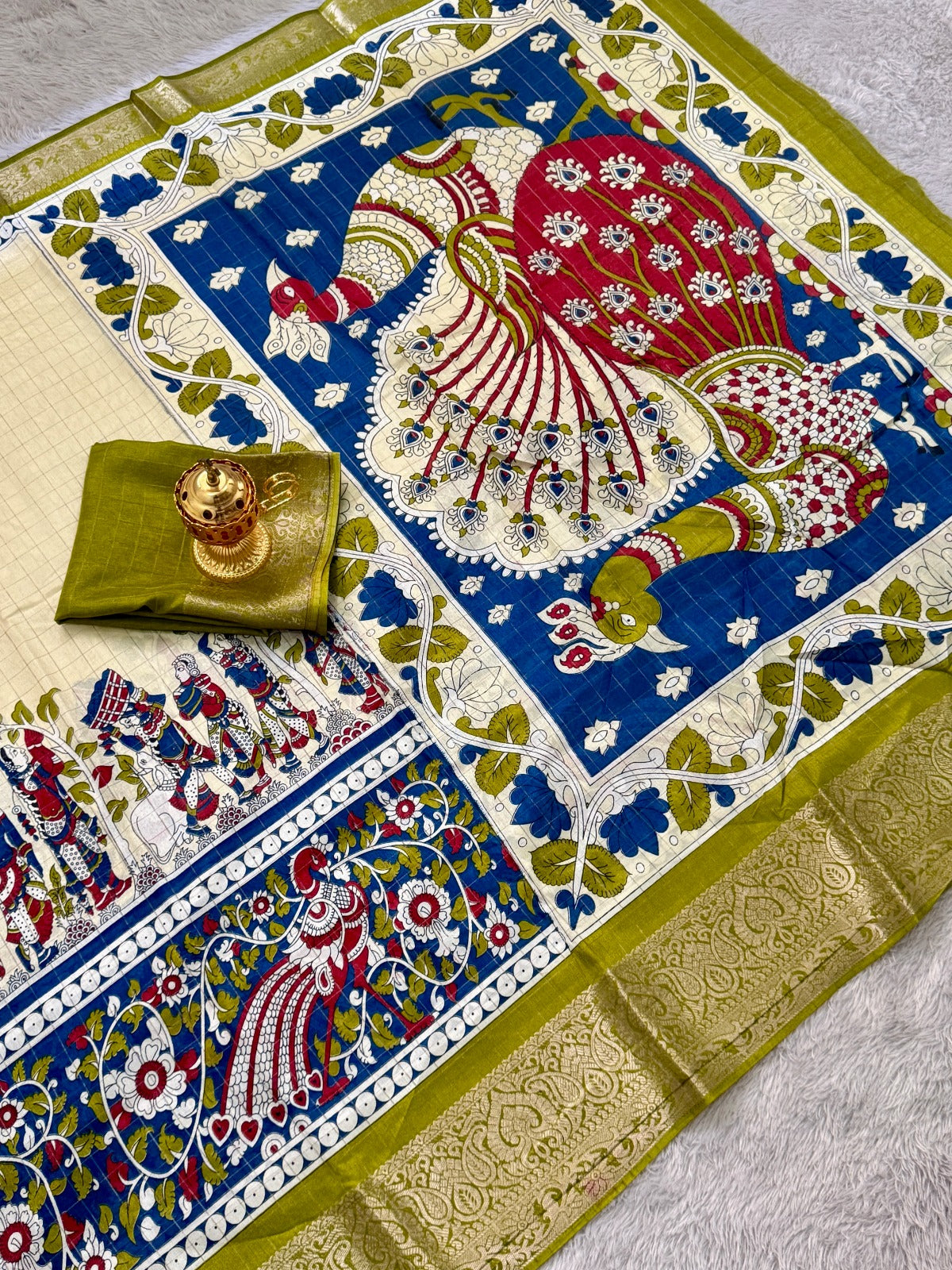 Soft Dola Silk Beautiful Checked Kamalkari Print