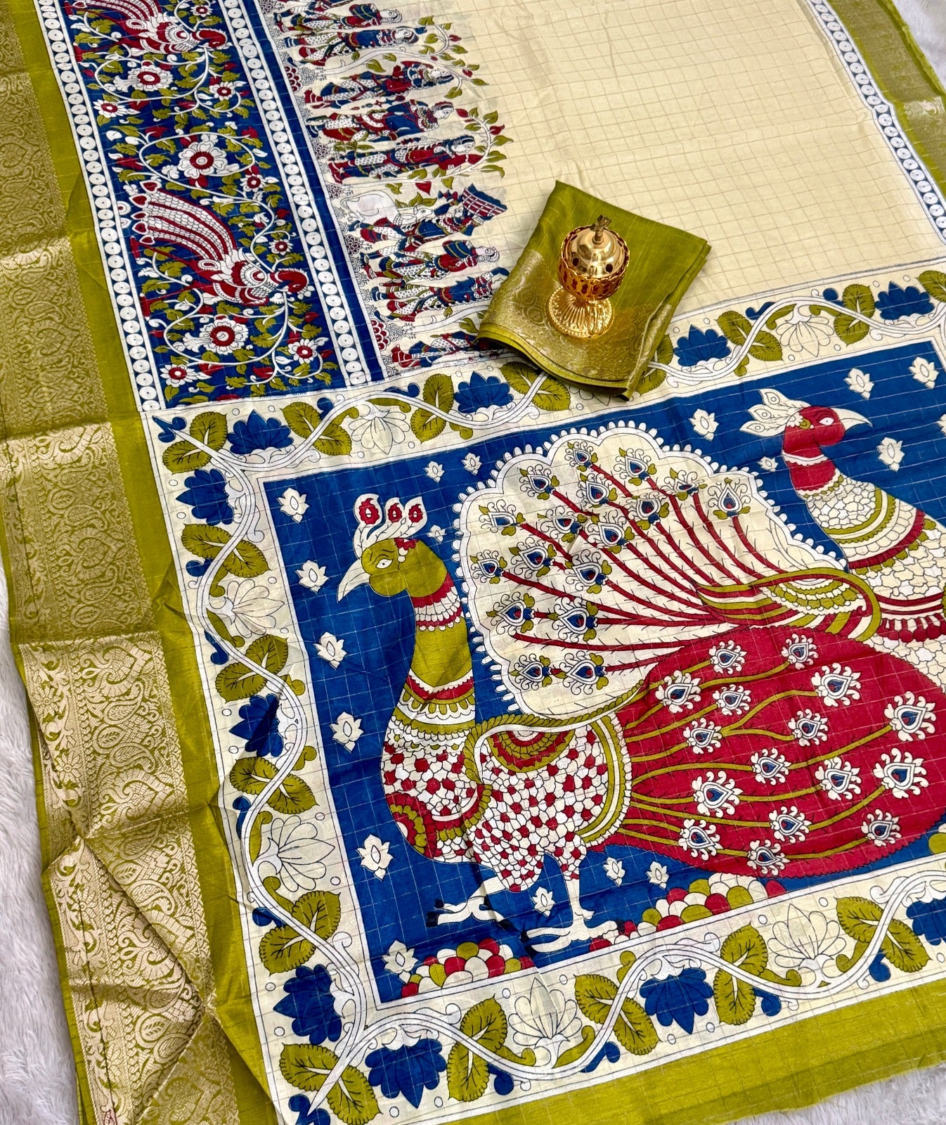 Soft Dola Silk Beautiful Checked Kamalkari Print