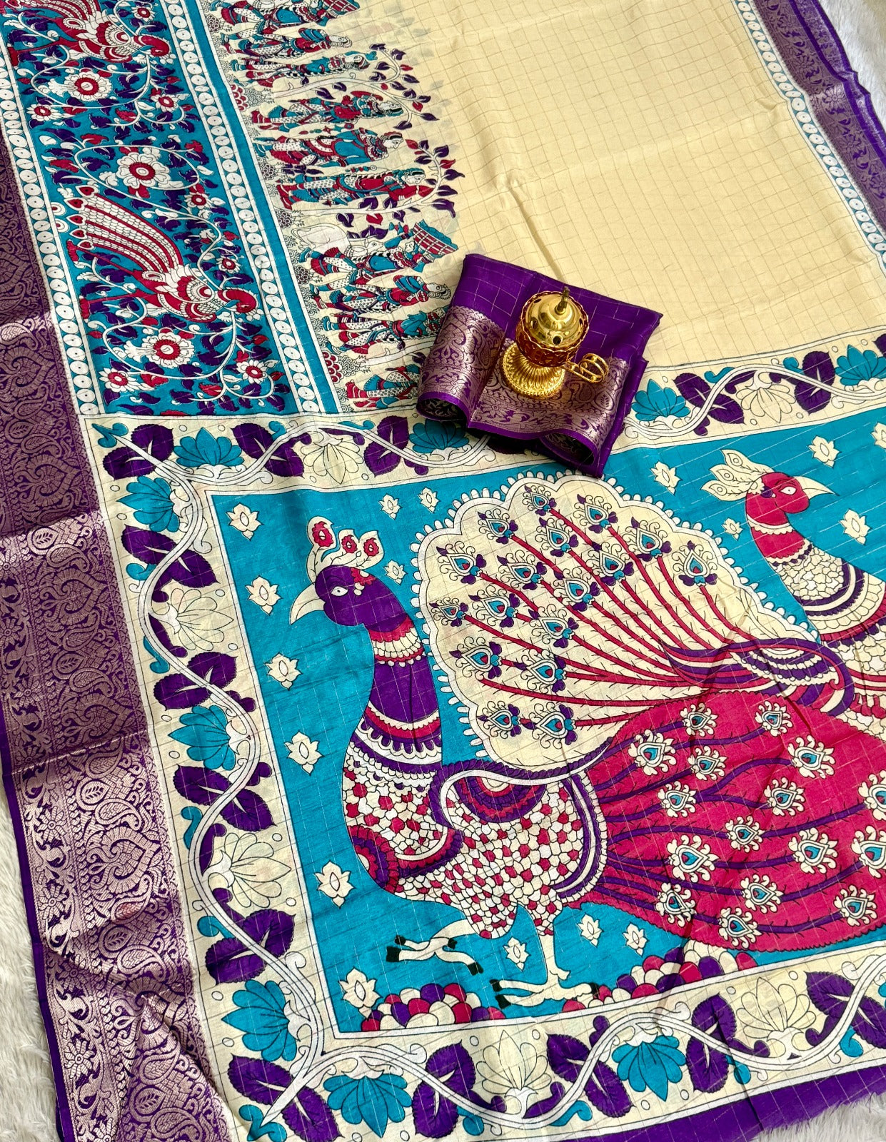 Soft Dola Silk Beautiful Checked Kamalkari Print