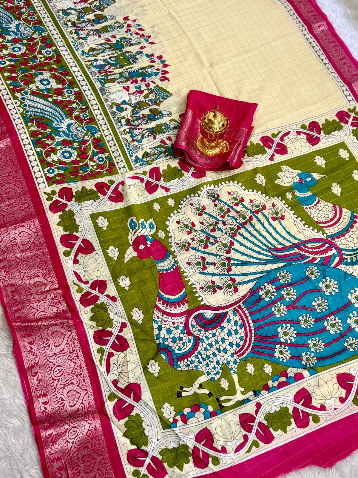 Soft Dola Silk Beautiful Checked Kamalkari Print