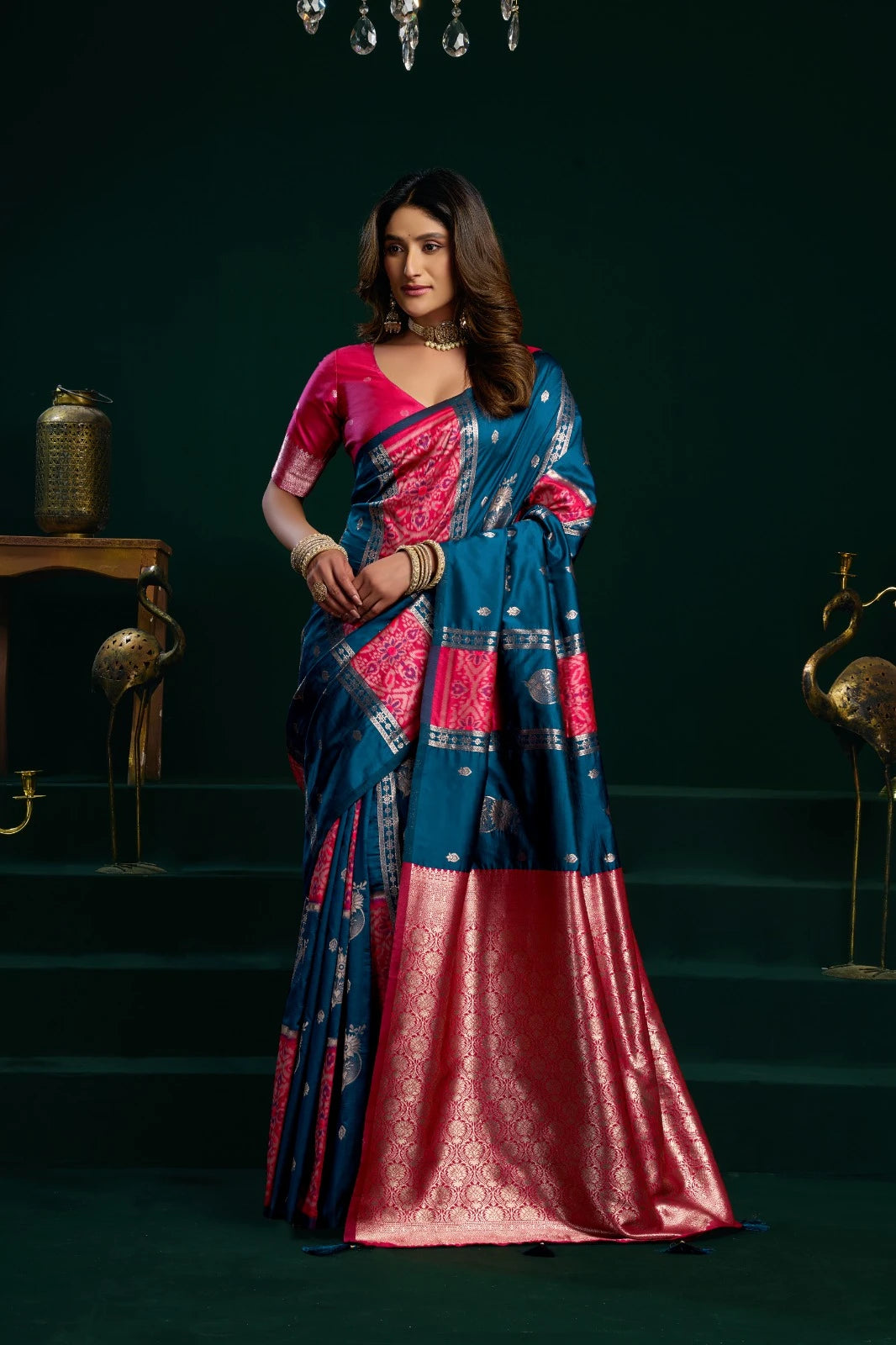 Swara Banarasi Soft Silk Zari Weaving Saree