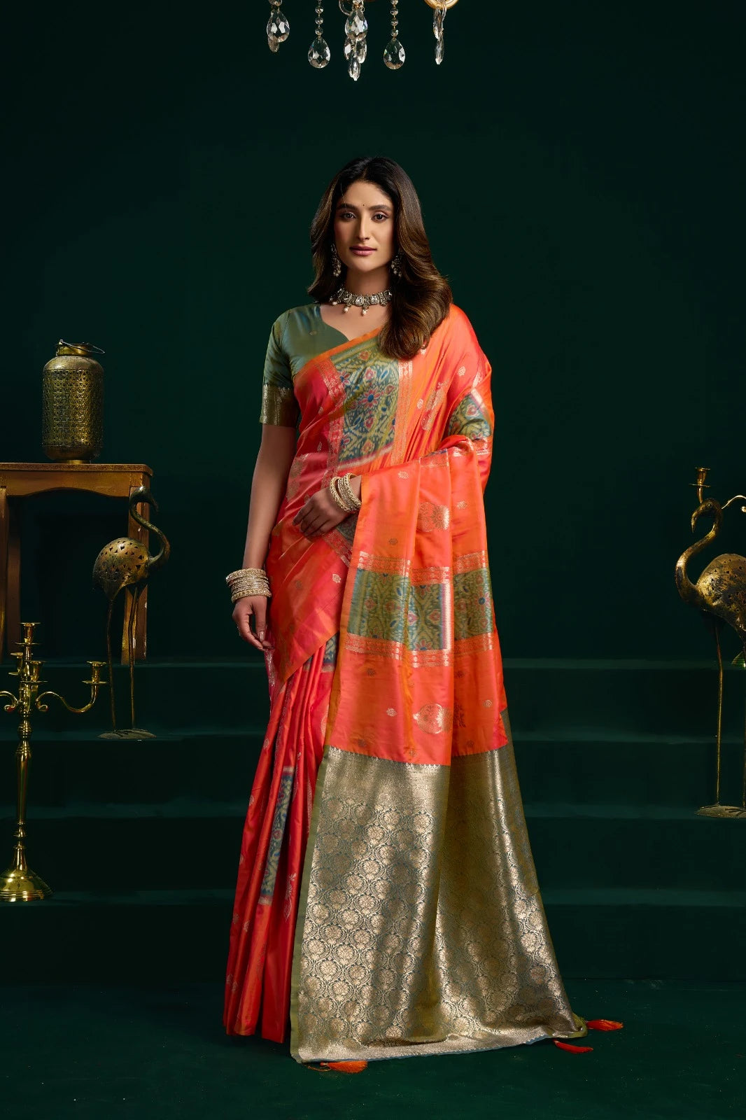Swara Banarasi Soft Silk Zari Weaving Saree