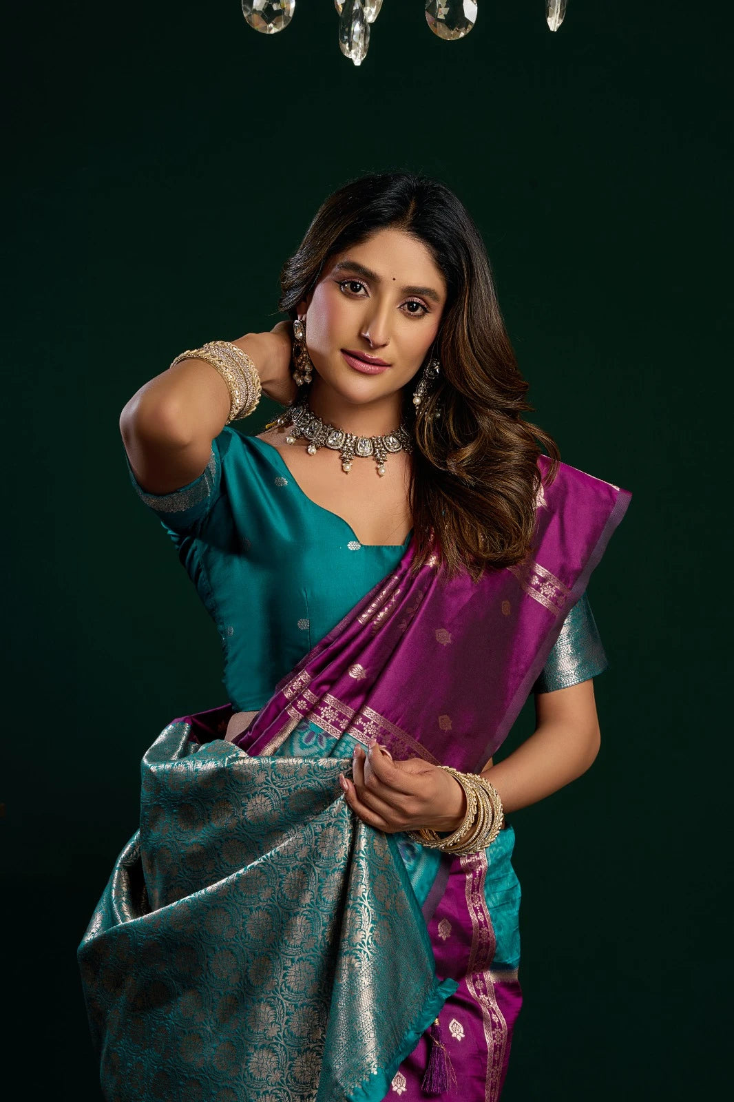 Swara Banarasi Soft Silk Zari Weaving Saree