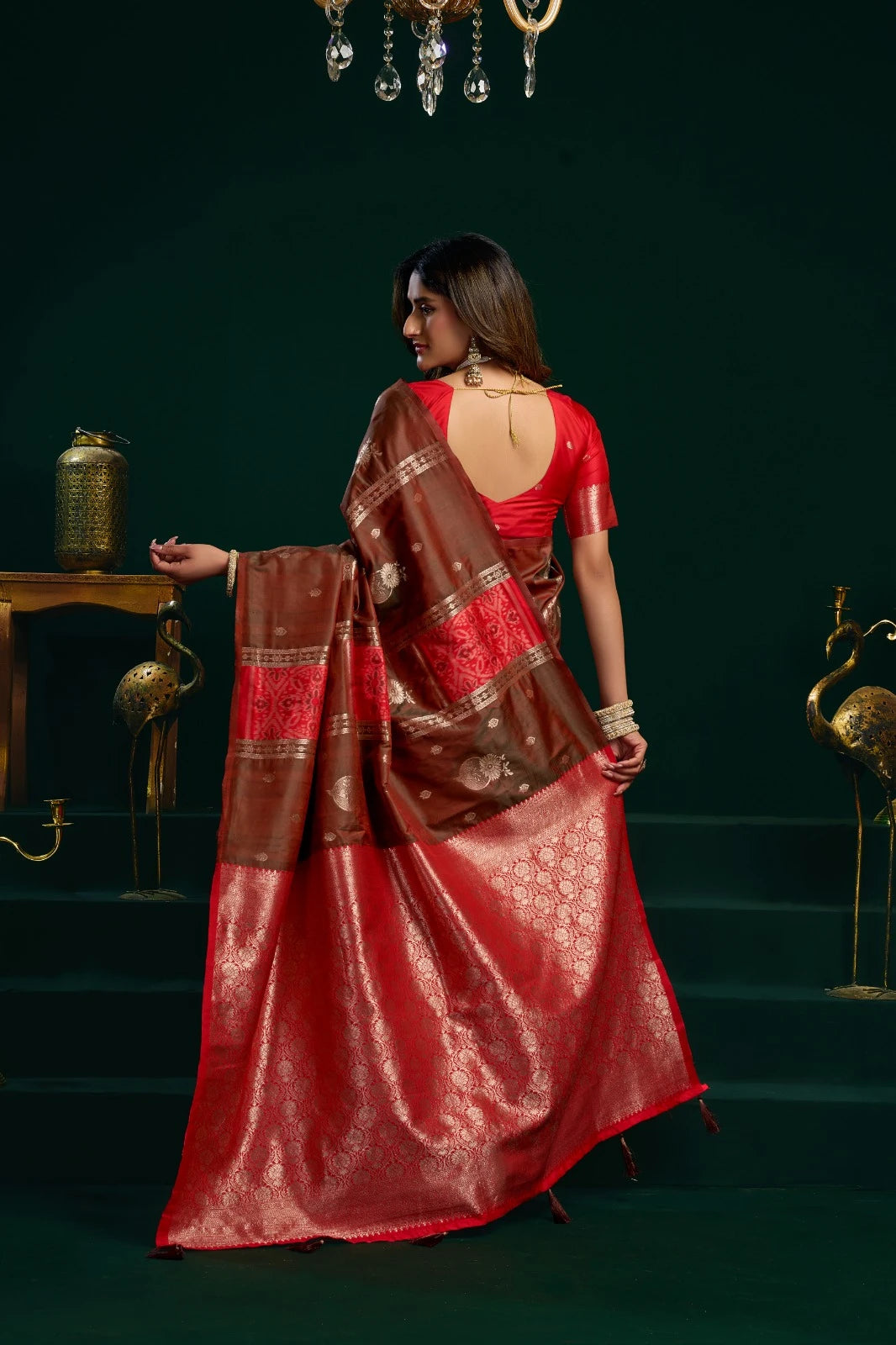 Swara Banarasi Soft Silk Zari Weaving Saree